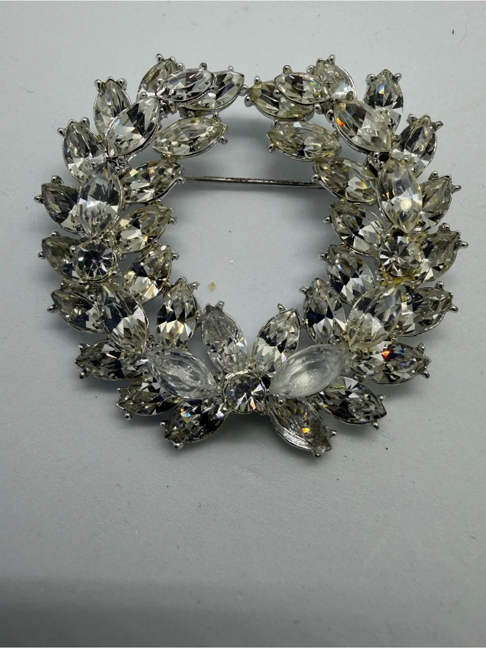 Vintage Crystal Wreath Brooch - Clear Rhinestone Circle Pin